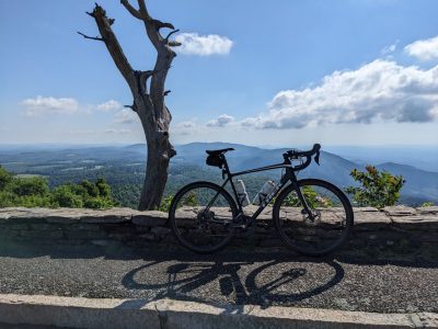 Aaron Goldstein's bike at a scenic overlook.